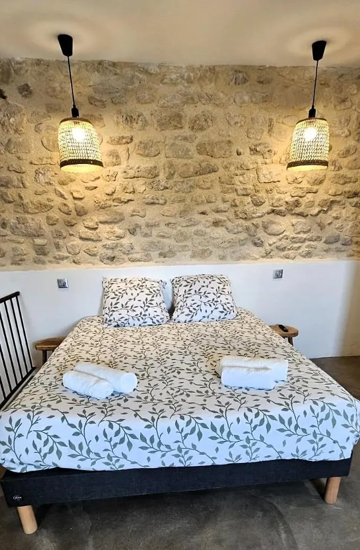 Mas Les Fabrys Au Coeur Du Luberon Villa Bonnieux 0*,