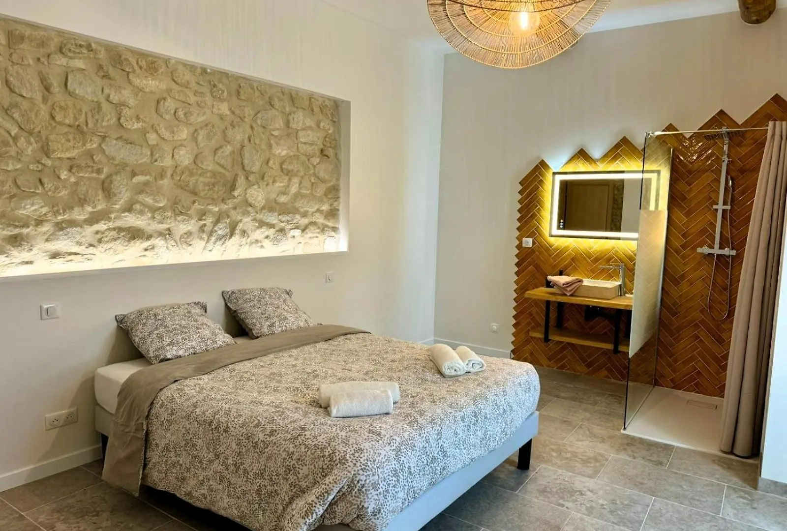Mas Les Fabrys Au Coeur Du Luberon Villa Bonnieux 0*,  France